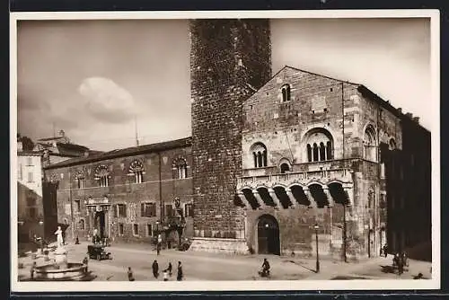 AK Brescia, Piazza del Duomo e Palazzo del Broletto