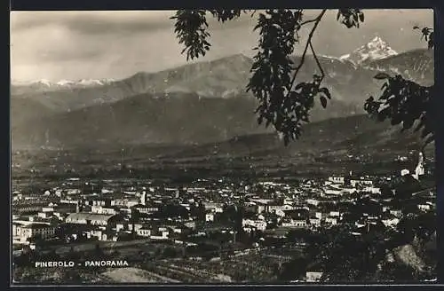 AK Pinerolo, Panorama von einem Berg aus