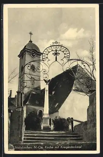 AK Ulrichskirchen /Niederösterreich, Kirche mit Kriegerdenkmal