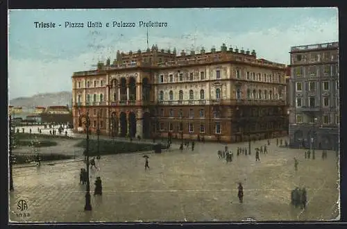 AK Trieste, Piazza Unitá e Palazzo Prefettura