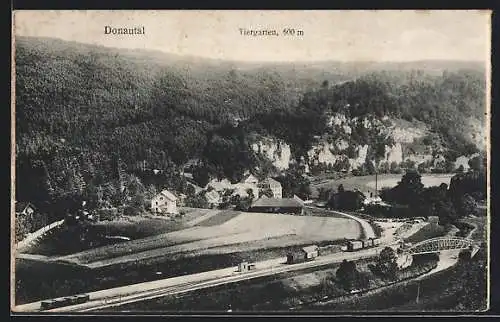 AK Tiergarten im Donautal, Ortsansicht mit Bahngleisen