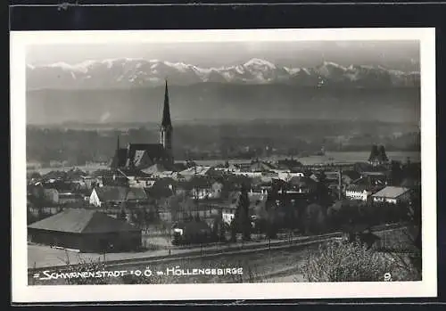 AK Schwanenstadt /O.-Ö., Teilansicht mit Kirche und Höllengebirge