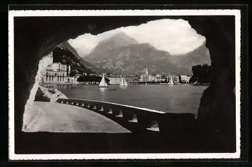 AK Riva /Lago di Garda, Vista della Gardesana