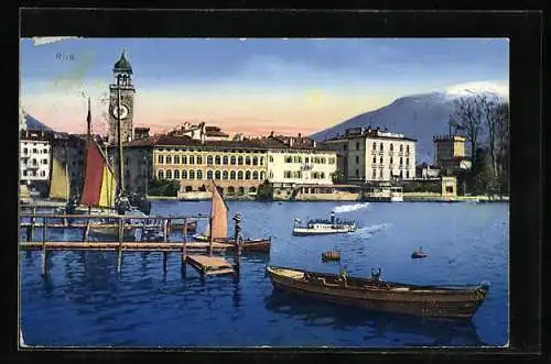 AK Riva, Ortspartie am Ufer des Gardasees mit dem Torre Apponale