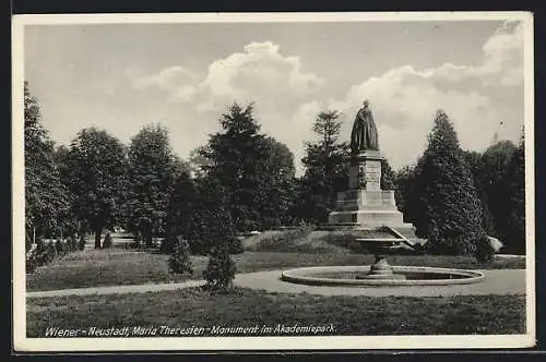 AK Wiener-Neustadt, Maria Theresien-Monument im Akademiepark