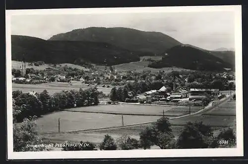 AK Piesting /N.-Ö., Ortspartie mit Kirche