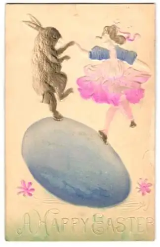 Präge-Airbrush-AK Osterhase und Mädchen tanzen auf einem Ei