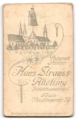 Fotografie Hans Strauss, Altötting, Schlotthammerstr. 1, Neuöttingerstr. 37, Junger Herr im Anzug mit Krawatte