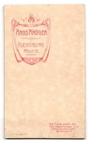 Fotografie Hans Kröger, Flensburg, Holm 12, Junges Paar in eleganter Kleidung