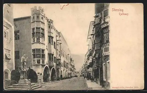 AK Sterzing, Rathaus mit Statue