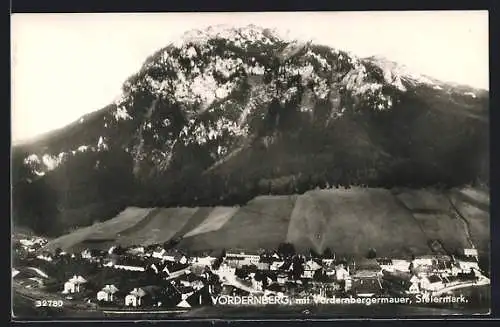 AK Vordernberg /Steiermark, Ortsansicht mit Vordernbergermauer