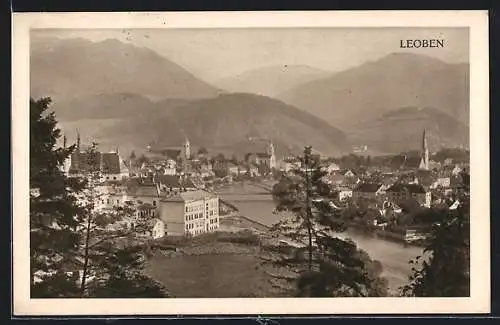 AK Leoben, Teilansicht, Flusspartie und Bergpanorama