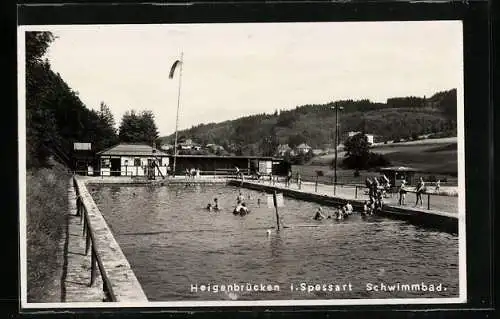 AK Heigenbrücken i. Spessart, Gäste im Schwimmbad