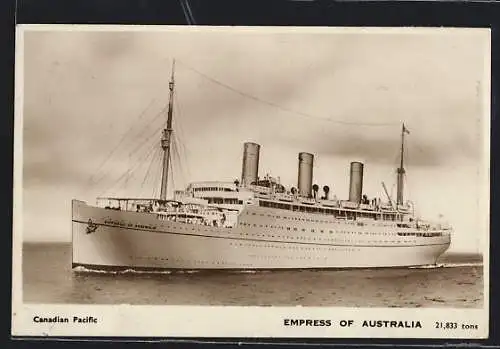 AK Passagierschiff Empress of Australia in auf hoher See