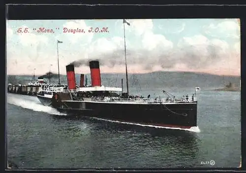 AK Dampfer SS Mona verlässt in voller Fahrt den Hafen