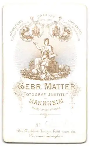 Fotografie Gebr. Matter, Mannheim, Heidelbergerstrasse, Eleganter Bürgerlicher mit Vollbart und Brille