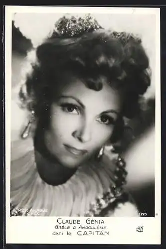 AK Schauspielerin Claude Gènia im Kostüm einer Filmrolle