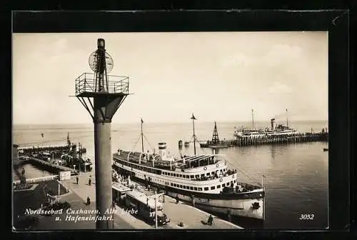 AK Cuxhaven, Alte Liebe und Hafeneinfahrt mit Dampfer