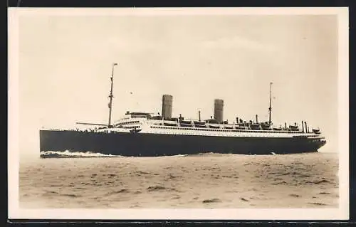 AK Passagierschiff Columbus auf hoher See, Norddeutscher Lloyd Bremen