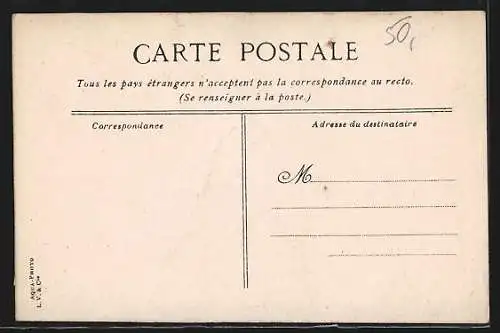 AK Französisches Kriegsschiff Masséna liegt vor Anker