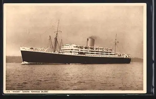 AK Passagierschiff Andes fährt bei Gutwetter