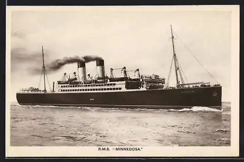 AK Passagierschiff RMS Minnedosa in voller Fahrt