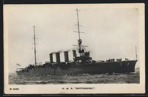 AK HMS Nottingham in voller Fahrt