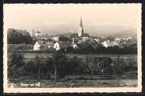 AK Brunn am Geb., Ortsansicht mit der Kirche