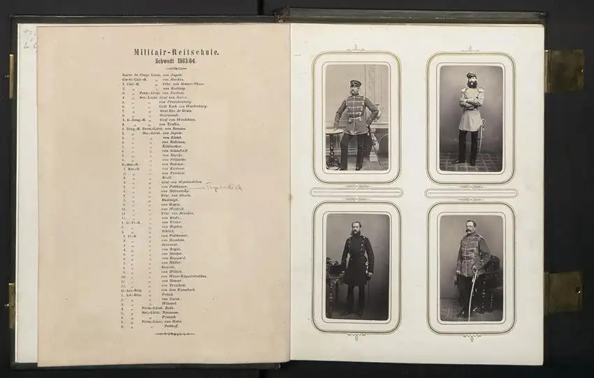 Fotoalbum mit 100 CDV-Fotografien Schwedt a. d. Oder, Militär-Reitschule 1863 /64, Offiziere, Kürassier, Kaserne, Uniform 2