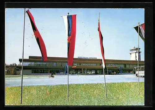 AK Ljubljana / Laibach, Aerodrom, Blick auf das Terminal