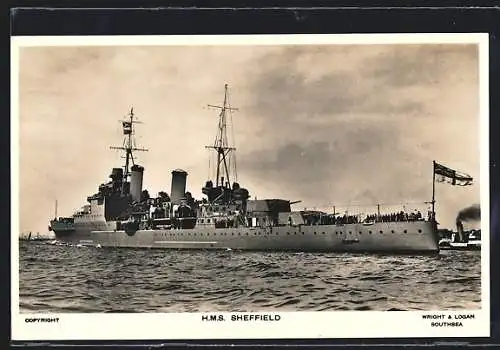 AK Kriegsschiff HMS Sheffield in Fahrt
