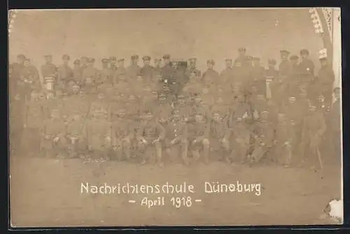 AK Dünaburg, Soldaten der Nachrichtenschule 1918