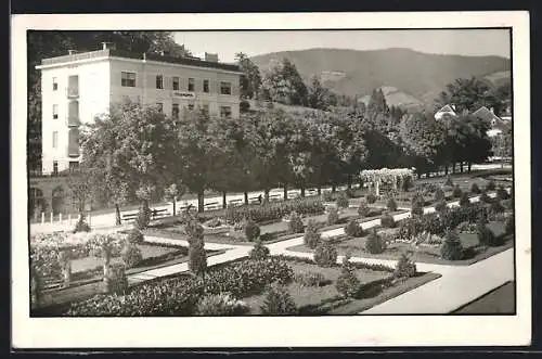 AK Rohritsch-Sauerbrunn, Partie im Park