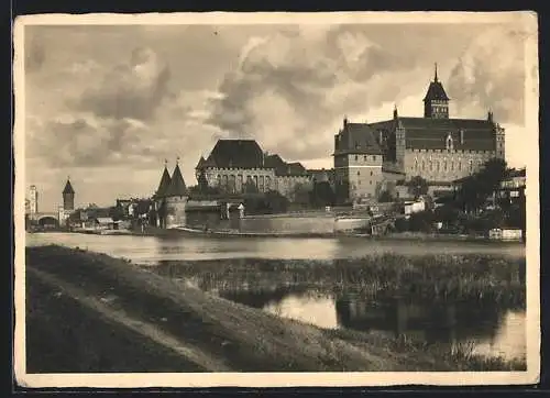 AK Marienburg, Totalansicht der Ordensburg