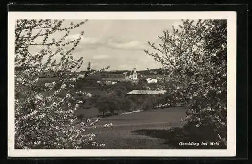 AK Dunkelsteinerwald, Gerolding bei Melk, Ortsansicht durch blühende Bäume