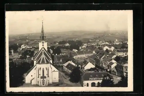 AK Hollabrunn /N.-D., Panorama mit Kirche