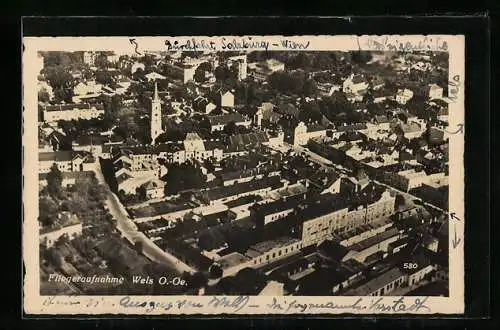 AK Wels /O.-Oe., Teilansicht mit Strassenpartie, Fliegeraufnahme