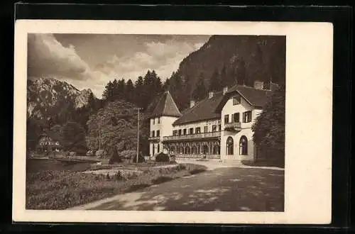 AK Burgau am Attersee, Ansicht vom Hotel Karl Mittendorfer