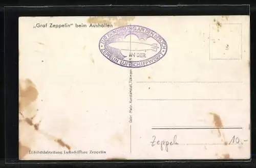 AK Luftschiff Graf Zeppelin beim Aushallen