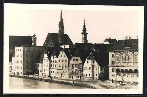 AK Steyr /O.-Ö., Teilansicht mit Flusspartie