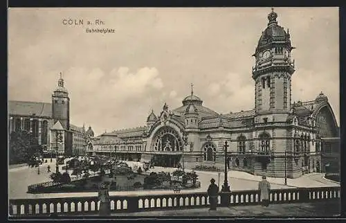 AK Cöln a. Rh., Bahnhofplatz im Sonnenschein