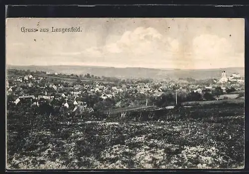 AK Lengenfeld, Ortsansicht mit Feldern