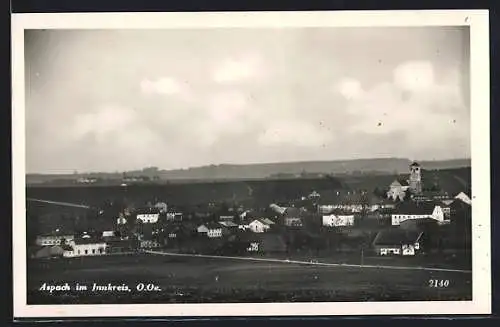 AK Aspach /Innkreis, Gesamtansicht der Ortschaft mit Kirche