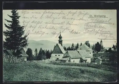 AK St. Wolfgang-Kienberg, Ortsansicht mit Gebirgshintergrund