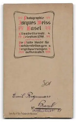 Fotografie Jacques Weiss, Basel, Elisabethenstr. 4, Portrait Emil Regennass in elegantem Anzug