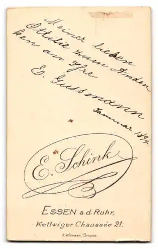Fotografie E. Schink, Essen a. d. Ruhr, Kettwiger Chaussee 21, Portrait E. Gussmann mit Hochsteckfrisur
