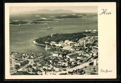 AK Hvar, Ortsansicht mit Blick auf vorgelagerte Inseln