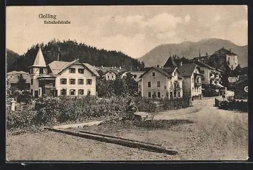 AK Golling /Salzach, Bahnhofstrasse mit Bergen