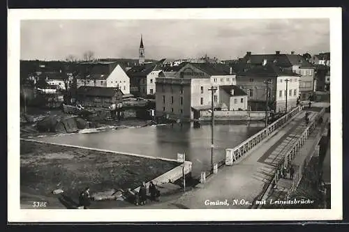 AK Gmünd /N.-Ö., Ortspartie mit Leinsitzbrücke