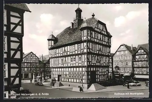 AK Melsungen a. d. Fulda, Rathaus mit Marktplatz